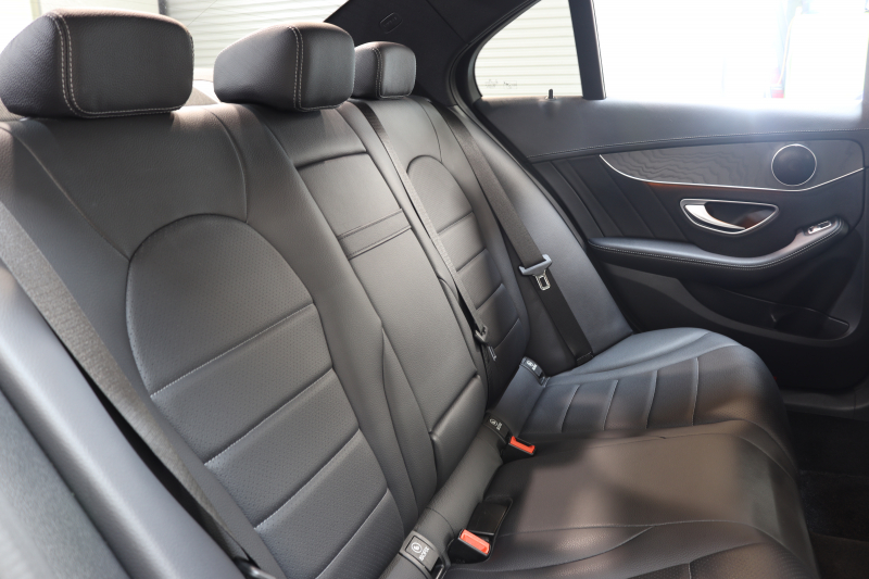 メルセデスベンツ Cクラス C200 AVG AMGﾗｲﾝ ﾚｰﾀﾞｰｾｰﾌﾃｨPKG　中期 C43仕様 ｷｰﾚｽｺﾞｰ 黒革 HDDﾅﾋﾞTV BT音楽 ﾊﾞｯｸｶﾒﾗ PTS DSRC LEDﾍｯﾄﾞﾗｲﾄ AMGｴｱﾛ&18AW C43ｸﾞﾘﾙ ﾄﾗﾝｸｽﾎﾟｲﾗ- ｴｸﾞｿﾞｰｽﾄｴﾝﾄﾞ ﾀﾞｲﾅﾐｯｸS ｴｱｻｽ 9AT　2年保証