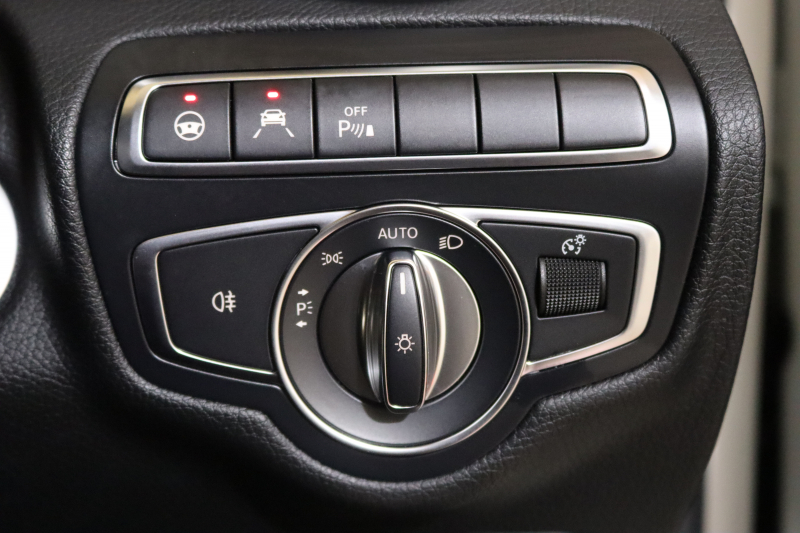 メルセデスベンツ Cクラス C200 AVG AMGﾗｲﾝ ﾚｰﾀﾞｰｾｰﾌﾃｨPKG　中期 C43仕様 ｷｰﾚｽｺﾞｰ 黒革 HDDﾅﾋﾞTV BT音楽 ﾊﾞｯｸｶﾒﾗ PTS DSRC LEDﾍｯﾄﾞﾗｲﾄ AMGｴｱﾛ&18AW C43ｸﾞﾘﾙ ﾄﾗﾝｸｽﾎﾟｲﾗ- ｴｸﾞｿﾞｰｽﾄｴﾝﾄﾞ ﾀﾞｲﾅﾐｯｸS ｴｱｻｽ 9AT　2年保証