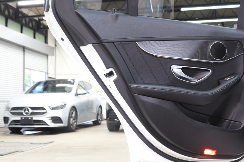 メルセデスベンツ Cクラス C200 AVG AMGﾗｲﾝ ﾚｰﾀﾞｰｾｰﾌﾃｨPKG　中期 C43仕様 ｷｰﾚｽｺﾞｰ 黒革 HDDﾅﾋﾞTV BT音楽 ﾊﾞｯｸｶﾒﾗ PTS DSRC LEDﾍｯﾄﾞﾗｲﾄ AMGｴｱﾛ&18AW C43ｸﾞﾘﾙ ﾄﾗﾝｸｽﾎﾟｲﾗ- ｴｸﾞｿﾞｰｽﾄｴﾝﾄﾞ ﾀﾞｲﾅﾐｯｸS ｴｱｻｽ 9AT　2年保証