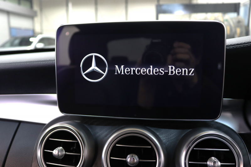 メルセデスベンツ Cクラス C200 AVG AMGﾗｲﾝ ﾚｰﾀﾞｰｾｰﾌﾃｨPKG　中期 C43仕様 ｷｰﾚｽｺﾞｰ 黒革 HDDﾅﾋﾞTV BT音楽 ﾊﾞｯｸｶﾒﾗ PTS DSRC LEDﾍｯﾄﾞﾗｲﾄ AMGｴｱﾛ&18AW C43ｸﾞﾘﾙ ﾄﾗﾝｸｽﾎﾟｲﾗ- ｴｸﾞｿﾞｰｽﾄｴﾝﾄﾞ ﾀﾞｲﾅﾐｯｸS ｴｱｻｽ 9AT　2年保証