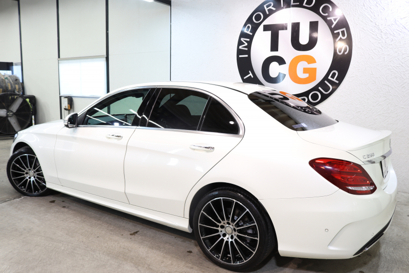 メルセデスベンツ Cクラス C250 ｽﾎﾟｰﾂ ﾚｻﾞｰｴｸｽｸﾙｰｼﾌﾞ&ﾚｰﾀﾞｰｾｰﾌﾃｨPKG ｷｰﾚｽｺﾞｰ 黒本革 HUD HDDﾅﾋﾞTV ﾌﾞﾙﾒｽﾀ BT音楽 ﾊﾞｯｸｶﾒﾗ PTS LEDﾗｲﾄ 自動ﾄﾗﾝｸ ｴｱﾊﾞﾗﾝｽPKG AMGｴｱﾛ&18AW ｴｱｻｽ　2年保証