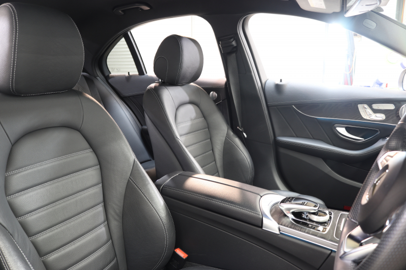 メルセデスベンツ Cクラス C250 ｽﾎﾟｰﾂ ﾚｻﾞｰｴｸｽｸﾙｰｼﾌﾞ&ﾚｰﾀﾞｰｾｰﾌﾃｨPKG ｷｰﾚｽｺﾞｰ 黒本革 HUD HDDﾅﾋﾞTV ﾌﾞﾙﾒｽﾀ BT音楽 ﾊﾞｯｸｶﾒﾗ PTS LEDﾗｲﾄ 自動ﾄﾗﾝｸ ｴｱﾊﾞﾗﾝｽPKG AMGｴｱﾛ&18AW ｴｱｻｽ　2年保証