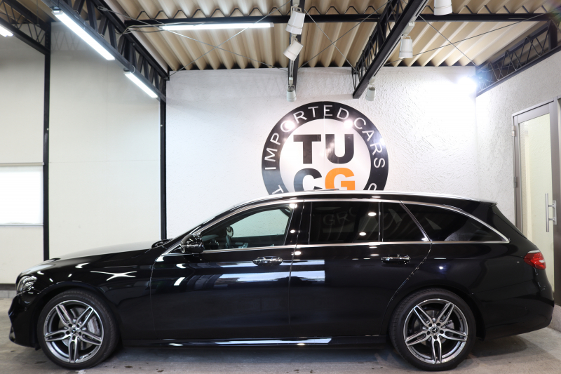 メルセデスベンツ Eクラス E300ｽﾃｰｼｮﾝﾜｺﾞﾝ AVG ｽﾎﾟｰﾂ ｴｸｽｸﾙｰｼﾌﾞ&ﾚｰﾀﾞｰｾｰﾌﾃｨPKG　中期 NEWｽﾃｱﾘﾝｸﾞ ｷｰﾚｽｺﾞｰ 黒本革 ﾊﾟﾉﾗﾏSR ﾍｯﾄﾞｱｯﾌﾟD HDDﾅﾋﾞTV ｽﾏﾎ連携 ﾌﾞﾙﾒｽﾀｰ 360ｶﾒﾗ PTS LEDﾗｲﾄ ﾊﾝｽﾞﾌﾘｰA AMGｴｱﾛ&19AW ﾀﾞｲﾅﾐｯｸS 9AT　2年保証