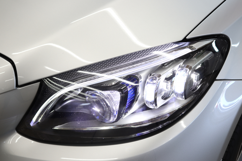 メルセデスベンツ Cクラス C200ｽﾃｰｼｮﾝﾜｺﾞﾝ AVG AMGﾗｲﾝ ﾚｰﾀﾞｰｾｰﾌﾃｨPKG　BSG搭載 後期 ｷｰﾚｽｺﾞｰ 黒革 HDDﾅﾋﾞTV ｽﾏﾎ連携 ﾊﾞｯｸｶﾒﾗ PTS LEDﾗｲﾄ 自動Rｹﾞｰﾄ AMGｴｱﾛ&18AW ﾀﾞｲﾅﾐｯｸS ｴｱｻｽ 9AT　2年保証