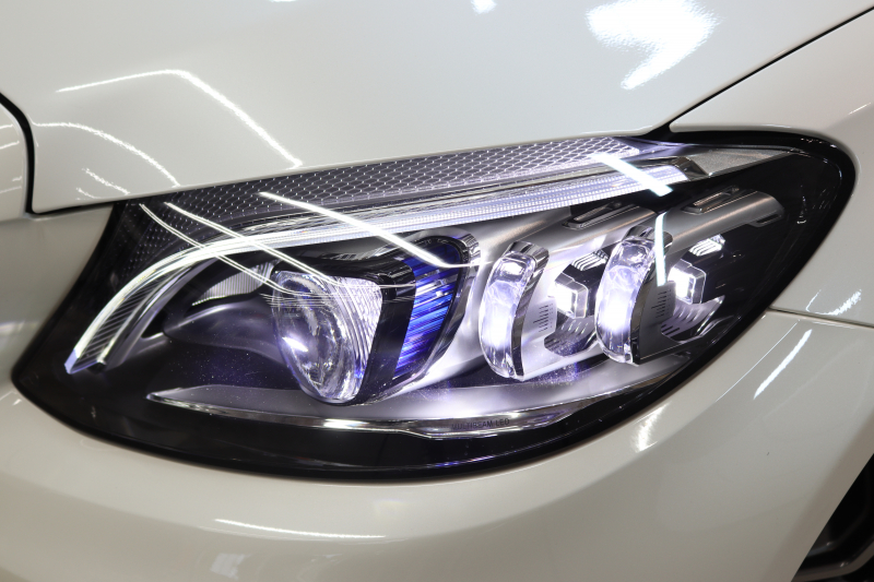 メルセデスベンツ Cクラス C200 AVG AMGﾗｲﾝ ﾚｻﾞｰｴｸｽｸﾙｰｼﾌﾞ&ﾚｰﾀﾞｰｾｰﾌﾃｨPKG　BSG搭載 後期 ｷｰﾚｽｺﾞｰ 黒本革 ﾊﾟﾉﾗﾏSR ﾍｯﾄﾞｱｯﾌﾟD HDDﾅﾋﾞTV ｽﾏﾎ連携 ﾌﾞﾙﾒｽﾀｰ ﾊﾞｯｸｶﾒﾗ PTS LEDﾗｲﾄ ﾊﾝｽﾞﾌﾘｰA AMGｴｱﾛ&18AW ｴｱｻｽ 9AT　2年保証