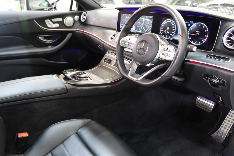 メルセデスベンツ Eクラス E200ｸｰﾍﾟ ｽﾎﾟｰﾂ ﾚｻﾞｰ&ﾚｰﾀﾞｰｾｰﾌﾃｨPKG　中期 NEWｽﾃｱﾘﾝｸﾞ ｷｰﾚｽｺﾞｰ 黒本革 ﾊﾟﾉﾗﾏSR ﾍｯﾄﾞｱｯﾌﾟD HDDﾅﾋﾞTV ｽﾏﾎ連携 ﾌﾞﾙﾒｽﾀｰ 360ｶﾒﾗ PTS LEDﾗｲﾄ AMGｴｱﾛ&19AW ﾜｲﾔﾚｽ充電 ﾀﾞｲﾅﾐｯｸS 9AT　2年保証