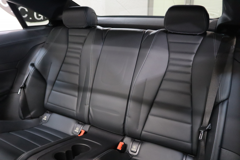 メルセデスベンツ Eクラス E200ｸｰﾍﾟ ｽﾎﾟｰﾂ ﾚｻﾞｰ&ﾚｰﾀﾞｰｾｰﾌﾃｨPKG　中期 NEWｽﾃｱﾘﾝｸﾞ ｷｰﾚｽｺﾞｰ 黒本革 ﾊﾟﾉﾗﾏSR ﾍｯﾄﾞｱｯﾌﾟD HDDﾅﾋﾞTV ｽﾏﾎ連携 ﾌﾞﾙﾒｽﾀｰ 360ｶﾒﾗ PTS LEDﾗｲﾄ AMGｴｱﾛ&19AW ﾜｲﾔﾚｽ充電 ﾀﾞｲﾅﾐｯｸS 9AT　2年保証