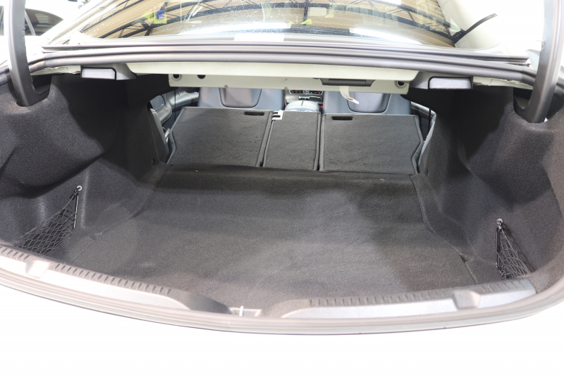 メルセデスベンツ Eクラス E200ｸｰﾍﾟ ｽﾎﾟｰﾂ ﾚｻﾞｰ&ﾚｰﾀﾞｰｾｰﾌﾃｨPKG　中期 NEWｽﾃｱﾘﾝｸﾞ ｷｰﾚｽｺﾞｰ 黒本革 ﾊﾟﾉﾗﾏSR ﾍｯﾄﾞｱｯﾌﾟD HDDﾅﾋﾞTV ｽﾏﾎ連携 ﾌﾞﾙﾒｽﾀｰ 360ｶﾒﾗ PTS LEDﾗｲﾄ AMGｴｱﾛ&19AW ﾜｲﾔﾚｽ充電 ﾀﾞｲﾅﾐｯｸS 9AT　2年保証