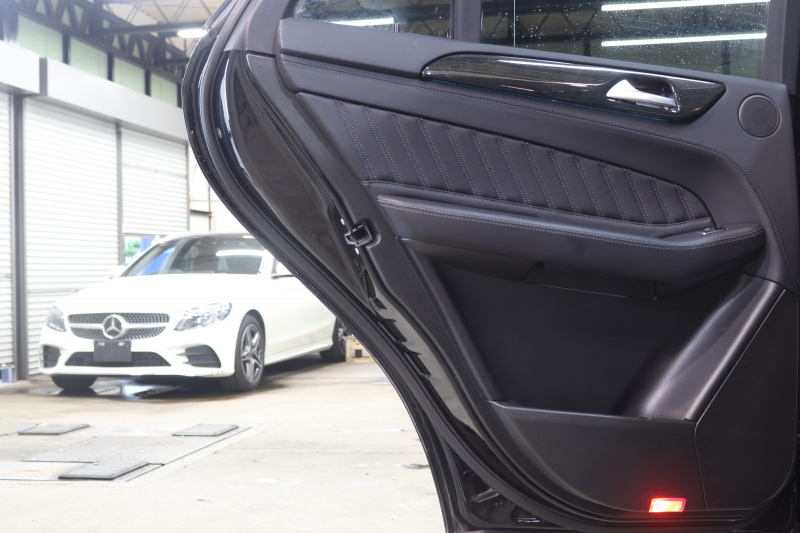 メルセデスベンツ GLE GLE350d 4MATIC ｽﾎﾟｰﾂ ﾚｰﾀﾞｰｾｰﾌﾃｨPKG　ｷｰﾚｽｺﾞｰ 黒本革 ﾊﾟﾉﾗﾏSR HDDﾅﾋﾞTV BT音楽 harman/kardon 360ｶﾒﾗ PTS LEDﾗｲﾄ 自動Rｹﾞｰﾄ AMGｴｱﾛ&20AW ﾀﾞｲﾅﾐｯｸS 9AT　2年保証