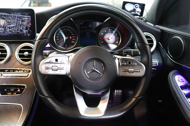 メルセデスベンツ Cクラス C200ｽﾃｰｼｮﾝﾜｺﾞﾝ AVG AMGﾗｲﾝ ﾚｰﾀﾞｰｾｰﾌﾃｨPKG　BSG搭載 後期 ｷｰﾚｽｺﾞｰ 黒革 HDDﾅﾋﾞTV&ｷｬﾝｾﾗｰ ｽﾏﾎ連携 ﾊﾞｯｸｶﾒﾗ PTS LEDﾗｲﾄ 自動Rｹﾞｰﾄ AMGｴｱﾛ&18AW ﾀﾞｲﾅﾐｯｸS ｴｱｻｽ 9AT　2年保証