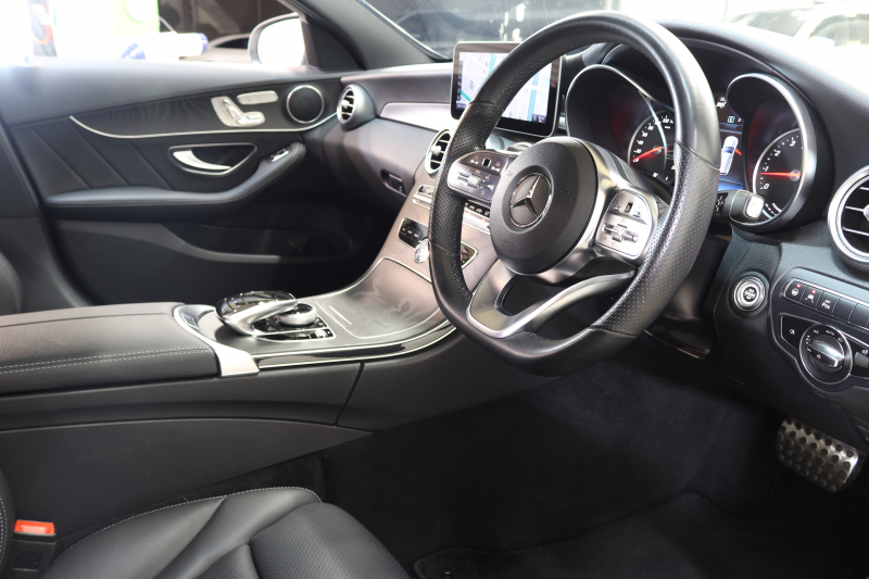 メルセデスベンツ Cクラス C200ｽﾃｰｼｮﾝﾜｺﾞﾝ AVG AMGﾗｲﾝ ﾚｰﾀﾞｰｾｰﾌﾃｨPKG　BSG搭載 後期 ｷｰﾚｽｺﾞｰ 黒革 HDDﾅﾋﾞTV ｽﾏﾎ連携 ﾊﾞｯｸｶﾒﾗ PTS LEDﾗｲﾄ 自動Rｹﾞｰﾄ AMGｴｱﾛ&18AW ﾀﾞｲﾅﾐｯｸS ｴｱｻｽ 9AT　2年保証