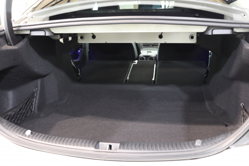メルセデスベンツ Cクラス C200 4MATIC AVG AMGﾗｲﾝ ﾚｰﾀﾞｰｾｰﾌﾃｨPKG　BSG搭載 後期 ｷｰﾚｽｺﾞｰ 黒革 HDDﾅﾋﾞTV ｽﾏﾎ連携 ﾊﾞｯｸｶﾒﾗ PTS LEDﾗｲﾄ AMGｴｱﾛ&18AW ﾀﾞｲﾅﾐｯｸS ｴｱｻｽ 9AT　2年保証
