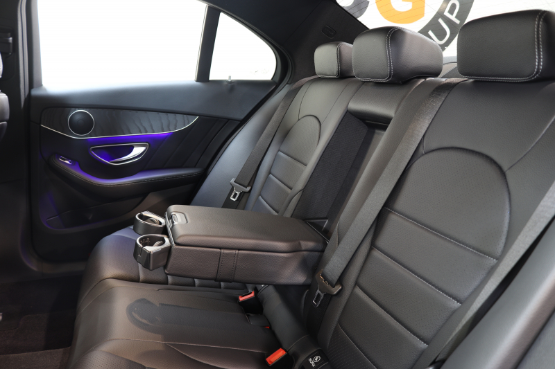 メルセデスベンツ Cクラス C200 4MATIC AVG AMGﾗｲﾝ ﾚｰﾀﾞｰｾｰﾌﾃｨPKG　BSG搭載 後期 ｷｰﾚｽｺﾞｰ 黒革 HDDﾅﾋﾞTV ｽﾏﾎ連携 ﾊﾞｯｸｶﾒﾗ PTS LEDﾗｲﾄ AMGｴｱﾛ&18AW ﾀﾞｲﾅﾐｯｸS ｴｱｻｽ 9AT　2年保証