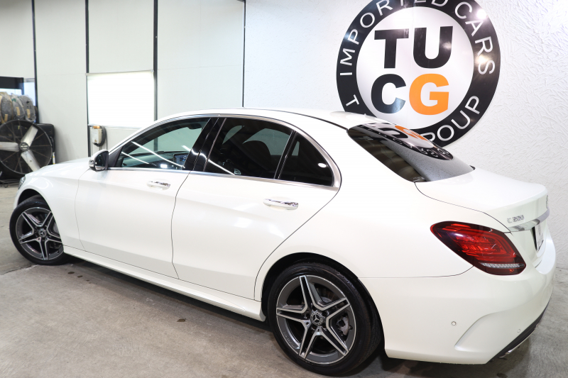 メルセデスベンツ Cクラス C200 4MATIC AVG AMGﾗｲﾝ ﾚｰﾀﾞｰｾｰﾌﾃｨPKG　BSG搭載 後期 ｷｰﾚｽｺﾞｰ 黒革 HDDﾅﾋﾞTV ｽﾏﾎ連携 ﾊﾞｯｸｶﾒﾗ PTS LEDﾗｲﾄ AMGｴｱﾛ&18AW ﾀﾞｲﾅﾐｯｸS ｴｱｻｽ 9AT　2年保証