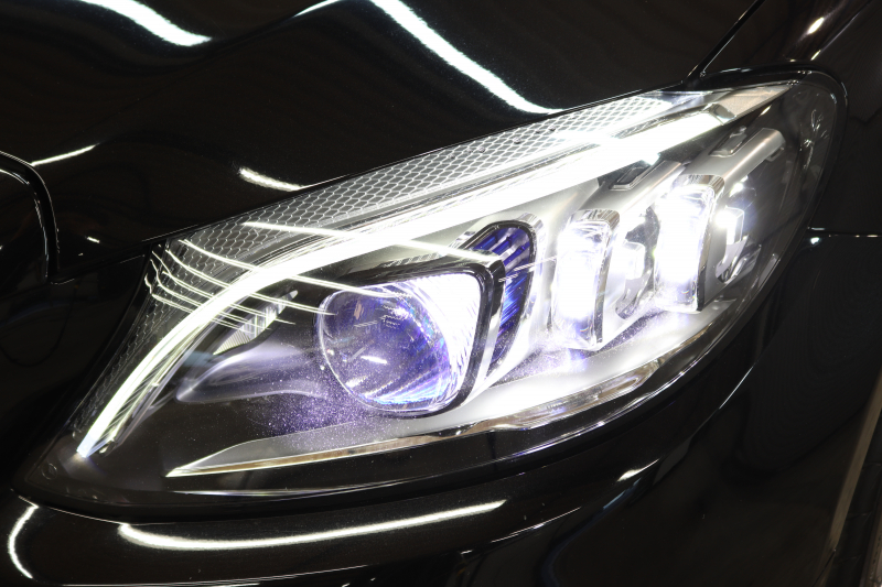 メルセデスベンツ Cクラス C200ｽﾃｰｼｮﾝﾜｺﾞﾝ ﾛｰﾚｳｽｴﾃﾞｨｼｮﾝ ｽﾎﾟｰﾂﾌﾟﾗｽ&ﾚｰﾀﾞｰｾｰﾌﾃｨPKG　特別仕様車 BSG搭載 後期最終ﾓﾃﾞﾙ ｷｰﾚｽｺﾞｰ 黒革 ﾍｯﾄﾞｱｯﾌﾟD HDDﾅﾋﾞTV ｽﾏﾎ連携 ﾊﾞｯｸｶﾒﾗ PTS LEDﾗｲﾄ ﾊﾝｽﾞﾌﾘｰA AMGｴｱﾛ&18AW ﾜｲﾔﾚｽ充電 9AT　2年保証