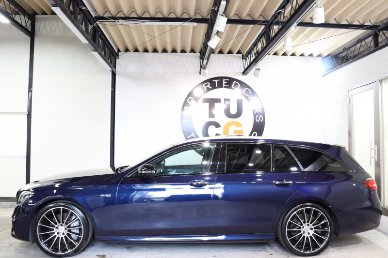 AMG Eクラス E43 4MATIC ｽﾃｰｼｮﾝﾜｺﾞﾝ ｴｸｽｸﾙｰｼﾌﾞ&ﾚｰﾀﾞｰｾｰﾌﾃｨPKG　ｷｰﾚｽｺﾞｰ 黒本革 ﾍﾞﾝﾁﾚｰﾀｰ ﾊﾟﾉﾗﾏSR ﾍｯﾄﾞｱｯﾌﾟD HDDﾅﾋﾞTV ｽﾏﾎ連携 ﾌﾞﾙﾒｽﾀｰ 360ｶﾒﾗ PTS LEDﾗｲﾄ ﾊﾝｽﾞﾌﾘｰA AMG専用装備&ﾁｭｰﾆﾝｸﾞ 9AT 希少色ｶﾊﾞﾝｻｲﾄﾌﾞﾙｰ　2年保証