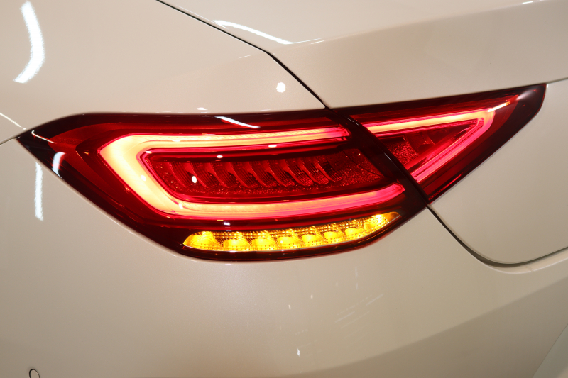 メルセデスベンツ CLS CLS220d ｽﾎﾟｰﾂ ｴｸｽｸﾙｰｼﾌﾞ&ﾚｰﾀﾞｰｾｰﾌﾃｨPKG　ｷｰﾚｽｺﾞｰ 黒本革 ﾍﾞﾝﾁﾚｰﾀｰ ｻﾝﾙｰﾌ ﾍｯﾄﾞｱｯﾌﾟD HDDﾅﾋﾞTV ｽﾏﾎ連携 ﾌﾞﾙﾒｽﾀｰ 360ｶﾒﾗ PTS LEDﾗｲﾄ ﾊﾝｽﾞﾌﾘｰA AMGｴｱﾛ&19AW ﾀﾞｲﾅﾐｯｸS ｴｱｻｽ 9AT　2年保証