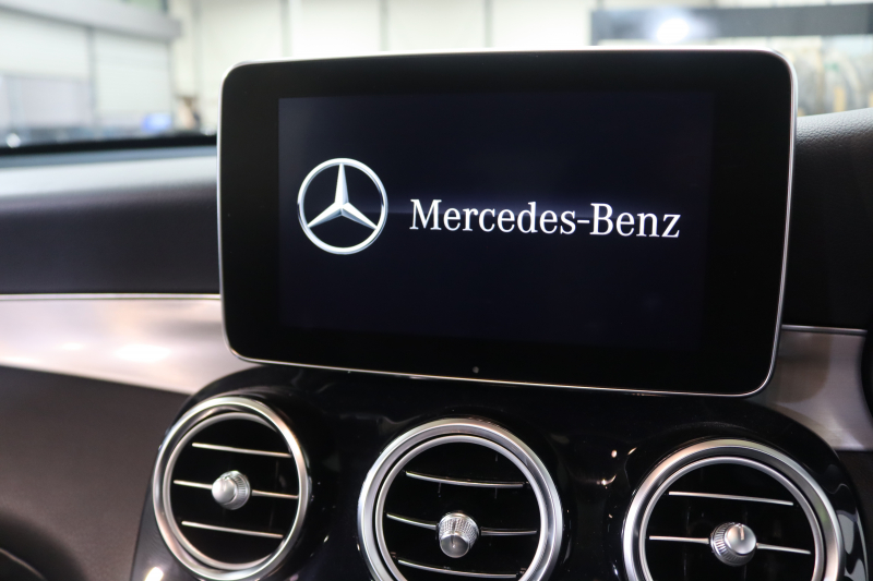 メルセデスベンツ GLC GLC220d 4MATIC ｽﾎﾟｰﾂ 本革仕様 ﾚｰﾀﾞｰｾｰﾌﾃｨPKG　MEｺﾈｸﾄ ｷｰﾚｽｺﾞｰ ﾌﾞﾗｯｸﾚｻﾞｰｼｰﾄ ﾊﾟﾉﾗﾏSR ﾍｯﾄﾞｱｯﾌﾟD HDDﾅﾋﾞTV BT音楽 ﾌﾞﾙﾒｽﾀｰ 360ｶﾒﾗ PTS LEDﾗｲﾄ ﾊﾝｽﾞﾌﾘｰA AMGｴｱﾛ&19AW ｴｱﾊﾞﾗﾝｽPKG ﾀﾞｲﾅﾐｯｸｾﾚｸﾄ 9AT　2年保証