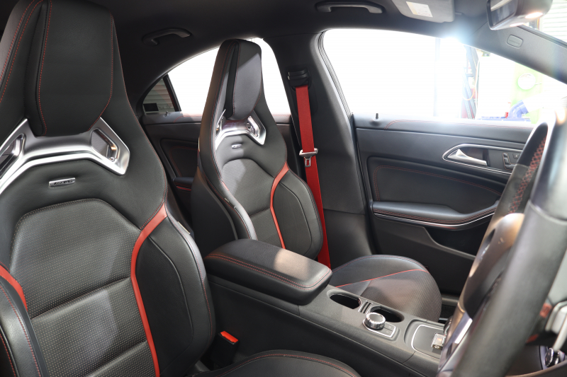 AMG CLAクラス CLA45 4MATIC ｱﾄﾞﾊﾞﾝｽﾄﾞ&ﾚｰﾀﾞｰｾｰﾌﾃｨPKG　1ｵｰﾅｰ 黒本革 HDDﾅﾋﾞTV BT音楽 harman/kardon ﾊﾞｯｸｶﾒﾗ PTS ｷｾﾉﾝ AMG専用装備&ﾁｭｰﾆﾝｸﾞ 7AT　2年保証
