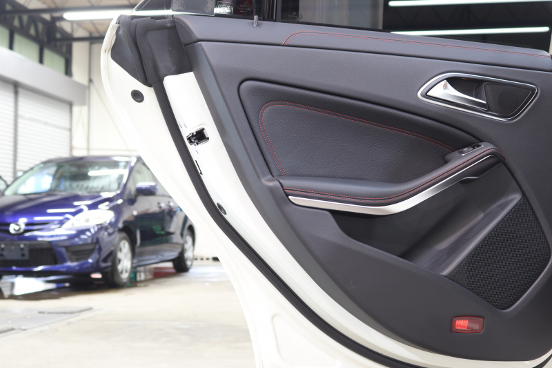AMG CLAクラス CLA45 4MATIC ｱﾄﾞﾊﾞﾝｽﾄﾞ&ﾚｰﾀﾞｰｾｰﾌﾃｨPKG　1ｵｰﾅｰ 黒本革 HDDﾅﾋﾞTV BT音楽 harman/kardon ﾊﾞｯｸｶﾒﾗ PTS ｷｾﾉﾝ AMG専用装備&ﾁｭｰﾆﾝｸﾞ 7AT　2年保証
