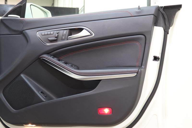 AMG CLAクラス CLA45 4MATIC ｱﾄﾞﾊﾞﾝｽﾄﾞ&ﾚｰﾀﾞｰｾｰﾌﾃｨPKG　1ｵｰﾅｰ 黒本革 HDDﾅﾋﾞTV BT音楽 harman/kardon ﾊﾞｯｸｶﾒﾗ PTS ｷｾﾉﾝ AMG専用装備&ﾁｭｰﾆﾝｸﾞ 7AT　2年保証