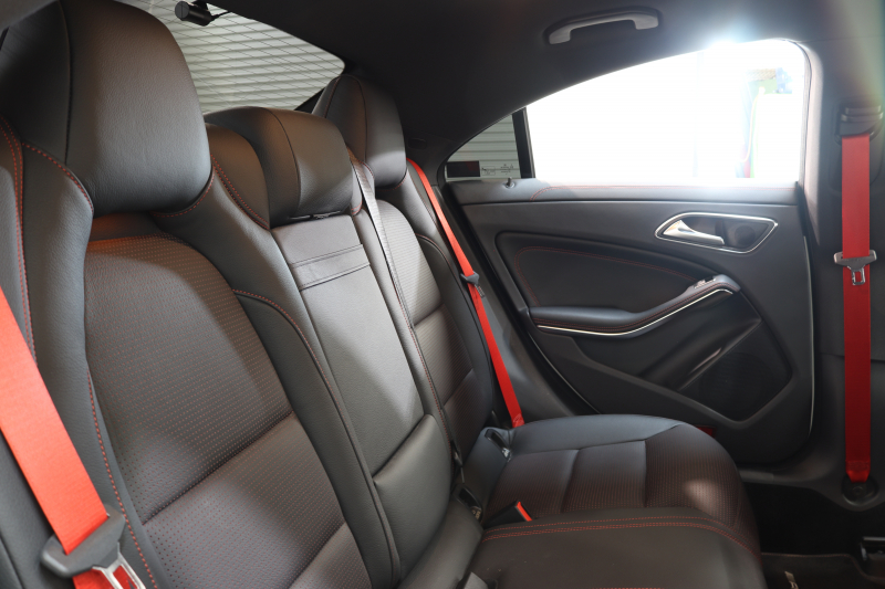 AMG CLAクラス CLA45 4MATIC ｱﾄﾞﾊﾞﾝｽﾄﾞ&ﾚｰﾀﾞｰｾｰﾌﾃｨPKG　1ｵｰﾅｰ 黒本革 HDDﾅﾋﾞTV BT音楽 harman/kardon ﾊﾞｯｸｶﾒﾗ PTS ｷｾﾉﾝ AMG専用装備&ﾁｭｰﾆﾝｸﾞ 7AT　2年保証