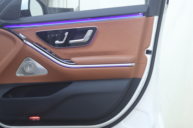 メルセデスベンツ Sクラス S500 4MATIC AMGﾗｲﾝ ﾚｻﾞｰｴｸｽｸﾙｰｼﾌﾞ&ﾚｰﾀﾞｰｾｰﾌﾃｨPKG　ISG搭載 ｷｰﾚｽｺﾞｰ 茶/黒本革 ﾍﾞﾝﾁﾚｰﾀｰ ﾊﾟﾉﾗﾏSR ﾍｯﾄﾞｱｯﾌﾟD MBUXﾅﾋﾞTV ｽﾏﾎ連携 ﾌﾞﾙﾒｽﾀｰ 360ｶﾒﾗ PTS LEDﾗｲﾄ ﾊﾝｽﾞﾌﾘｰA AMGｴｱﾛ&20AW ﾜｲﾔﾚｽ充電 9AT　2年保証