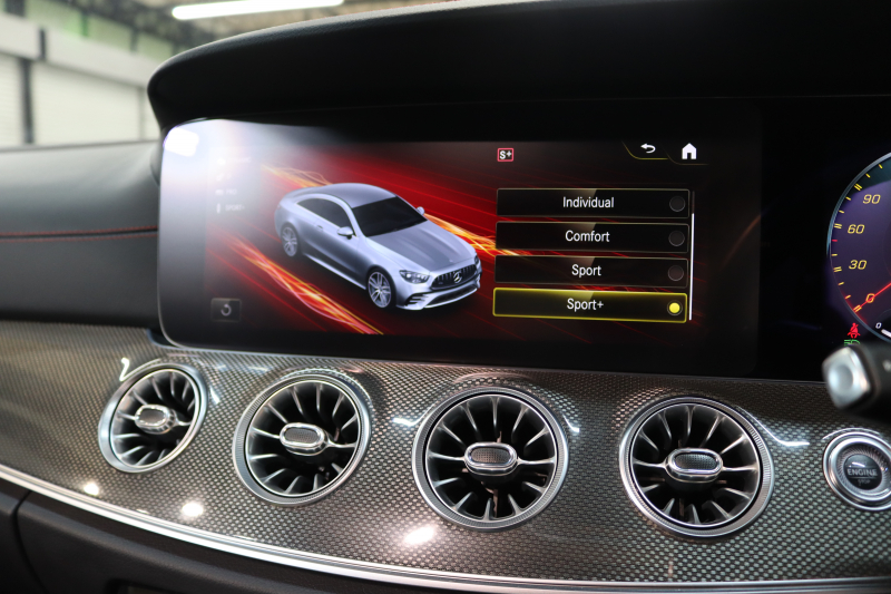 AMG Eクラス E53 4MATIC+ ｸｰﾍﾟ ｴｸｽｸﾙｰｼﾌﾞ&ﾚｰﾀﾞｰｾｰﾌﾃｨPKG　ISG搭載 後期 1ｵｰﾅｰ ｷｰﾚｽｺﾞｰ 赤/黒本革 ﾍﾞﾝﾁﾚｰﾀｰ ﾊﾟﾉﾗﾏSR HUD MBUXﾅﾋﾞTV ｽﾏﾎ連携 ﾌﾞﾙﾒｽﾀｰ 360ｶﾒﾗ PTS LEDﾗｲﾄ ﾊﾝｽﾞﾌﾘｰA AMG専用装備&ﾁｭｰﾆﾝｸﾞ 9AT 希少色ｸﾞﾗﾌｧｲﾄｸﾞﾚｰ  2年保証