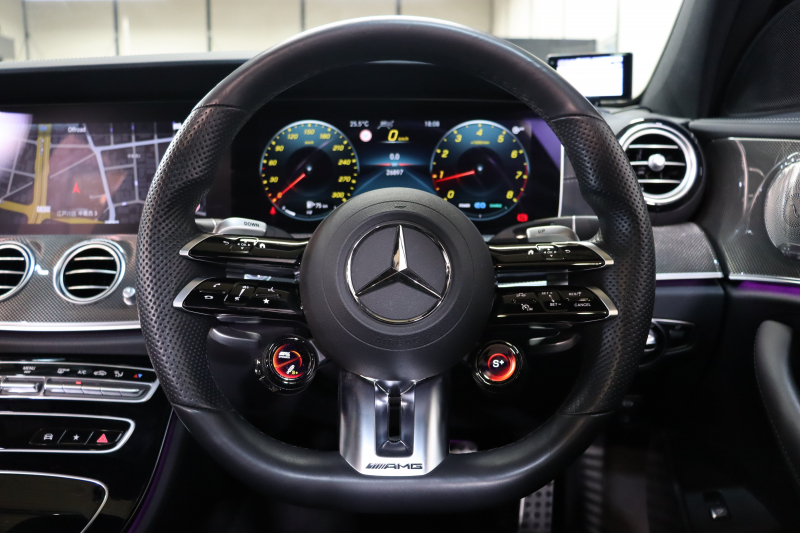 AMG Eクラス E53 4MATIC+ ｽﾃｰｼｮﾝﾜｺﾞﾝ ｴｸｽｸﾙｰｼﾌﾞ&ﾚｰﾀﾞｰｾｰﾌﾃｨPKG　ISG搭載 後期 ｷｰﾚｽｺﾞｰ  黒本革 ﾍﾞﾝﾁﾚｰﾀｰ ﾊﾟﾉﾗﾏSR HUD MBUXﾅﾋﾞTV&ARﾅﾋﾞ ｽﾏﾎ連携 ﾌﾞﾙﾒｽﾀｰ 360ｶﾒﾗ PTS LEDﾗｲﾄ 自動Rｹﾞｰﾄ AMG専用装備&ﾁｭｰﾆﾝｸﾞ ｸﾛｰｼﾞﾝｸﾞS 9AT　2年保証