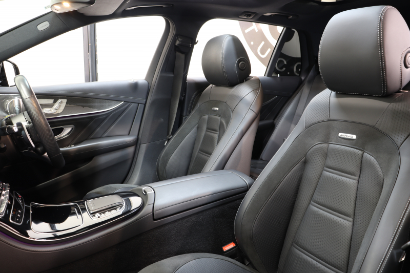 AMG Eクラス E53 4MATIC+ ｽﾃｰｼｮﾝﾜｺﾞﾝ ｴｸｽｸﾙｰｼﾌﾞ&ﾚｰﾀﾞｰｾｰﾌﾃｨPKG　ISG搭載 後期 ｷｰﾚｽｺﾞｰ  黒本革 ﾍﾞﾝﾁﾚｰﾀｰ ﾊﾟﾉﾗﾏSR HUD MBUXﾅﾋﾞTV&ARﾅﾋﾞ ｽﾏﾎ連携 ﾌﾞﾙﾒｽﾀｰ 360ｶﾒﾗ PTS LEDﾗｲﾄ 自動Rｹﾞｰﾄ AMG専用装備&ﾁｭｰﾆﾝｸﾞ ｸﾛｰｼﾞﾝｸﾞS 9AT　2年保証