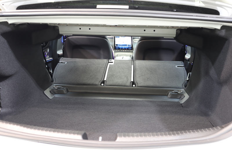 AMG Cクラス C43 4MATIC AMGﾅｲﾄ&ﾚｰﾀﾞｰｾｰﾌﾃｨPKG　BSG搭載 1ｵｰﾅｰ 黒本革 ﾍﾞﾝﾁﾚｰﾀｰ ﾊﾟﾉﾗﾏSR ﾍｯﾄﾞｱｯﾌﾟD MBUXﾅﾋﾞTV&ARﾅﾋﾞ ｽﾏﾎ連携 ﾌﾞﾙﾒｽﾀｰ 360ｶﾒﾗ PTS LEDﾗｲﾄ 自動ﾄﾗﾝｸ AMG専用装備&ﾁｭｰﾆﾝｸﾞ ﾘｱｱｸｽﾙｽﾃｱ 9AT　2年保証