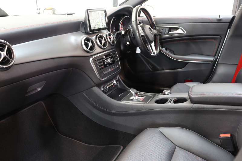 AMG CLAクラス CLA45 4MATIC AMGｴｸｽｸﾙｰｼﾌﾞ&ﾊﾞﾘｭｰ&ﾚｰﾀﾞｰｾｰﾌﾃｨPKG　黒本革 ﾊﾟﾉﾗﾏSR HDDﾅﾋﾞTV BT音楽 ﾊﾞｯｸｶﾒﾗ DSRC PTS ｷｾﾉﾝﾗｲﾄ AMG専用装備&ﾁｭｰﾆﾝｸﾞ ﾊﾟﾅﾒﾘｶｰﾅｸﾞﾘﾙ 7AT　2年保証
