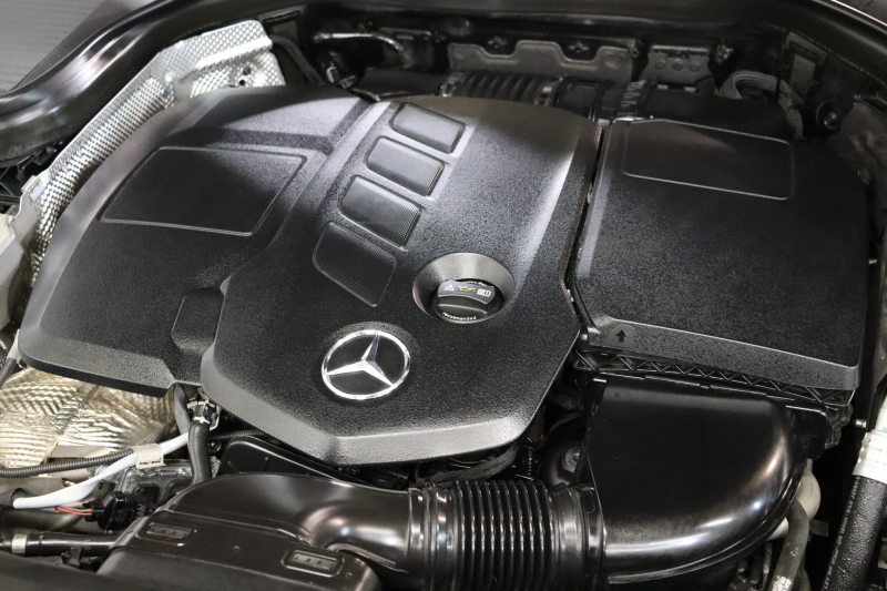 メルセデスベンツ GLC GLC220d 4MATIC ﾅｲﾄｴﾃﾞｨｼｮﾝ ﾚｰﾀﾞｰｾｰﾌﾃｨPKG　特別仕様車 後期 ｷｰﾚｽｺﾞｰ ﾌﾞﾗｯｸﾚｻﾞｰｼｰﾄ ﾊﾟﾉﾗﾏSR MBUXﾅﾋﾞTV BT音楽 360ｶﾒﾗ PTS LEDﾗｲﾄ 自動Rｹﾞｰﾄ AMGｴｱﾛ&19AW ﾜｲﾔﾚｽ充電 9AT　2年保証