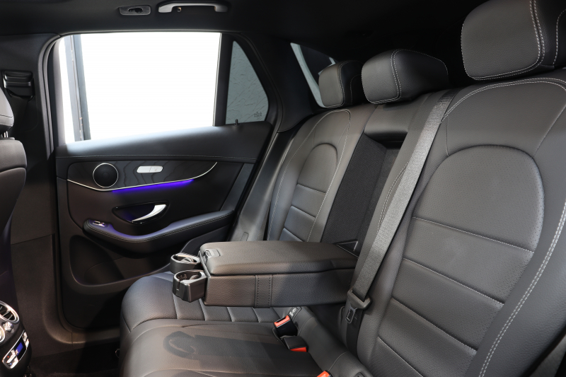 メルセデスベンツ GLC GLC220d 4MATIC ﾅｲﾄｴﾃﾞｨｼｮﾝ ﾚｰﾀﾞｰｾｰﾌﾃｨPKG　特別仕様車 後期 ｷｰﾚｽｺﾞｰ ﾌﾞﾗｯｸﾚｻﾞｰｼｰﾄ ﾊﾟﾉﾗﾏSR MBUXﾅﾋﾞTV BT音楽 360ｶﾒﾗ PTS LEDﾗｲﾄ 自動Rｹﾞｰﾄ AMGｴｱﾛ&19AW ﾜｲﾔﾚｽ充電 9AT　2年保証