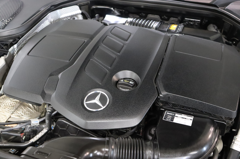 メルセデスベンツ Eクラス E220dｽﾃｰｼｮﾝﾜｺﾞﾝ ｽﾎﾟｰﾂ AMGﾗｲﾝｲﾝﾃﾘｱ&ｴｸｽｸﾙｰｼﾌﾞ&ﾚｰﾀﾞｰｾｰﾌﾃｨPKG　後期 ｷｰﾚｽｺﾞｰ 黒本革 ﾊﾟﾉﾗﾏSR ﾍｯﾄﾞｱｯﾌﾟD MBUXﾅﾋﾞTV ｽﾏﾎ連携 ﾌﾞﾙﾒｽﾀｰ 360ｶﾒﾗ PTS LEDﾗｲﾄ 自動Rｹﾞｰﾄ AMGｴｱﾛ&19AW ﾜｲﾔﾚｽ充電 9AT　2年保証