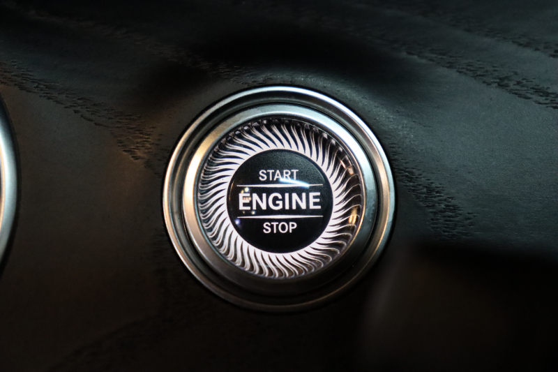 メルセデスベンツ Eクラス E220dｽﾃｰｼｮﾝﾜｺﾞﾝ ｽﾎﾟｰﾂ AMGﾗｲﾝｲﾝﾃﾘｱ&ｴｸｽｸﾙｰｼﾌﾞ&ﾚｰﾀﾞｰｾｰﾌﾃｨPKG　後期 ｷｰﾚｽｺﾞｰ 黒本革 ﾊﾟﾉﾗﾏSR ﾍｯﾄﾞｱｯﾌﾟD MBUXﾅﾋﾞTV ｽﾏﾎ連携 ﾌﾞﾙﾒｽﾀｰ 360ｶﾒﾗ PTS LEDﾗｲﾄ 自動Rｹﾞｰﾄ AMGｴｱﾛ&19AW ﾜｲﾔﾚｽ充電 9AT　2年保証