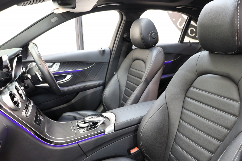 メルセデスベンツ Cクラス C220d AVG AMGﾗｲﾝ ﾚｻﾞｰｴｸｽｸﾙｰｼﾌﾞ&ﾚｰﾀﾞｰｾｰﾌﾃｨPKG　後期 ｷｰﾚｽｺﾞｰ 黒本革 ﾊﾟﾉﾗﾏSR ﾍｯﾄﾞｱｯﾌﾟD HDDﾅﾋﾞTV ｽﾏﾎ連携 ﾌﾞﾙﾒｽﾀｰ ﾊﾞｯｸｶﾒﾗ PTS LEDﾗｲﾄ ﾊﾝｽﾞﾌﾘｰA AMGｴｱﾛ&18AW ｴｱｻｽ 9AT　2年保証