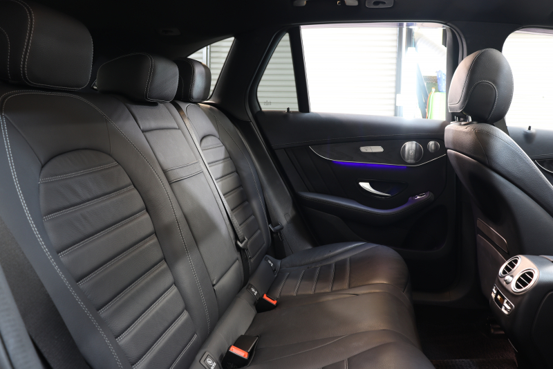 メルセデスベンツ GLC GLC220d 4MATIC AMGﾗｲﾝ ﾚｻﾞｰｴｸｽｸﾙｰｼﾌﾞ&ﾚｰﾀﾞｰｾｰﾌﾃｨPKG　後期 ｷｰﾚｽｺﾞｰ 黒本革 ﾍﾞﾝﾁﾚｰﾀｰ ﾊﾟﾉﾗﾏSR ﾍｯﾄﾞｱｯﾌﾟD MBUXﾅﾋﾞTV BT音楽 ﾌﾞﾙﾒｽﾀｰ 360ｶﾒﾗ PTS LEDﾗｲﾄ ﾊﾝｽﾞﾌﾘｰA AMGｴｱﾛ&19AW ｴｱｻｽ 9AT　2年保証