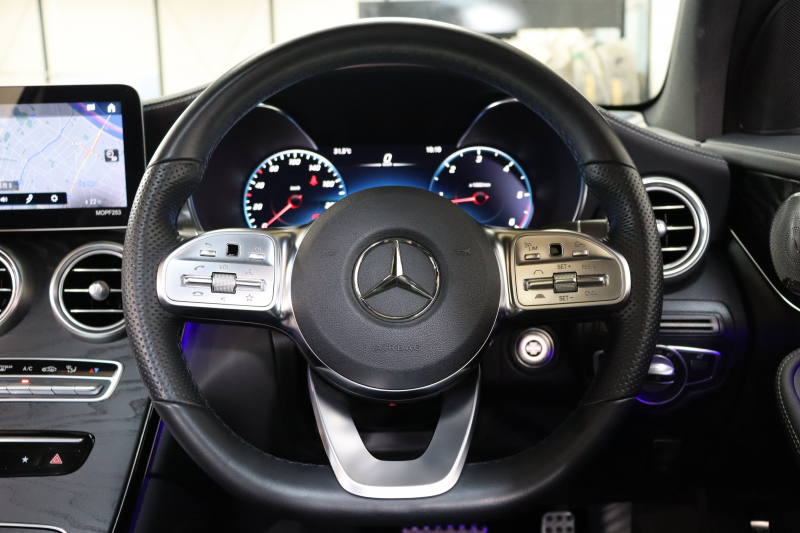 メルセデスベンツ GLC GLC220d 4MATIC AMGﾗｲﾝ ﾚｻﾞｰｴｸｽｸﾙｰｼﾌﾞ&ﾚｰﾀﾞｰｾｰﾌﾃｨPKG　後期 ｷｰﾚｽｺﾞｰ 黒本革 ﾍﾞﾝﾁﾚｰﾀｰ ﾊﾟﾉﾗﾏSR ﾍｯﾄﾞｱｯﾌﾟD MBUXﾅﾋﾞTV BT音楽 ﾌﾞﾙﾒｽﾀｰ 360ｶﾒﾗ PTS LEDﾗｲﾄ ﾊﾝｽﾞﾌﾘｰA AMGｴｱﾛ&19AW ｴｱｻｽ 9AT　2年保証