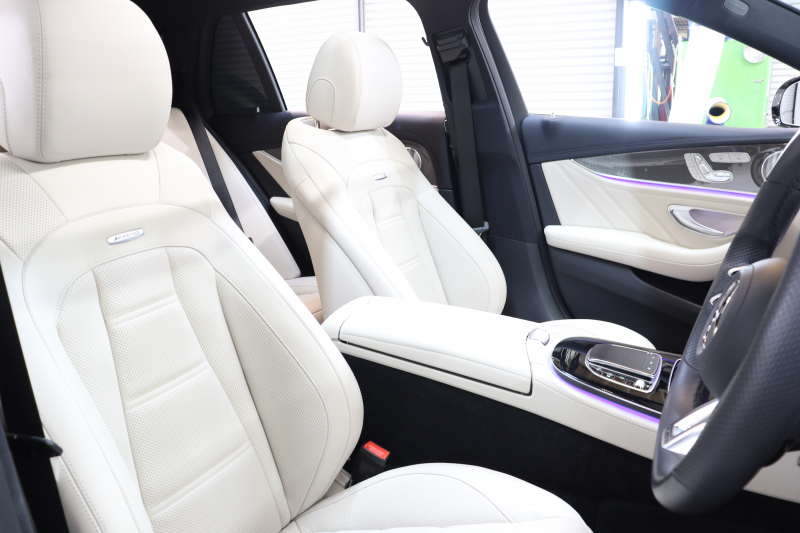 AMG Eクラス E53ｽﾃｰｼｮﾝﾜｺﾞﾝ 4MATIC+ ｴｸｽｸﾙｰｼﾌﾞ&ﾚｰﾀﾞｰｾｰﾌﾃｨPKG　ISG搭載 後期 1ｵｰﾅｰ ﾍﾞｰｼﾞｭ本革 ﾍﾞﾝﾁﾚｰﾀｰ ﾊﾟﾉﾗﾏSR ﾍｯﾄﾞｱｯﾌﾟD MBUXﾅﾋﾞTV ｽﾏﾎ連携 ﾌﾞﾙﾒｽﾀｰ 360ｶﾒﾗ PTS LEDﾗｲﾄ 自動Rｹﾞｰﾄ AMG専用装備&ﾁｭｰﾆﾝｸﾞ ｸﾛｰｼﾞﾝｸﾞSP 9AT　2年保証