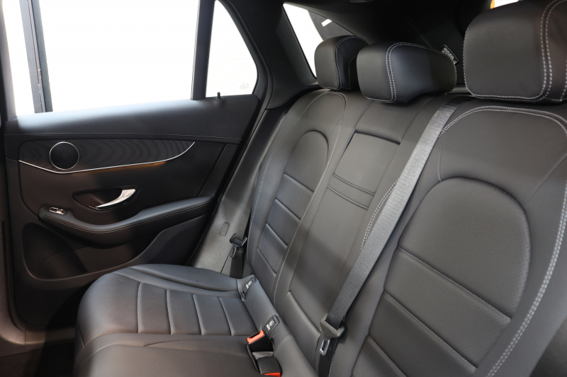 メルセデスベンツ GLC GLC220d 4MATIC ｽﾎﾟｰﾂﾗｲﾝｴﾃﾞｨｼｮﾝ ﾚｰﾀﾞｰｾｰﾌﾃｨPKG　特別仕様車 後期 ｷｰﾚｽｺﾞｰ 黒革 ﾊﾟﾉﾗﾏSR MBUXﾅﾋﾞTV BT音楽 360ｶﾒﾗ PTS LEDﾗｲﾄ 自動Rｹﾞｰﾄ AMGｴｱﾛ&19AW ﾀﾞｲﾅﾐｯｸS 9AT　2年保証
