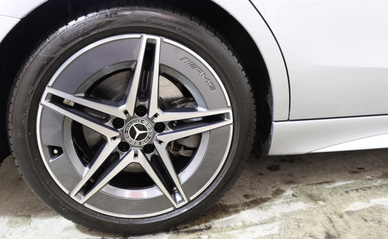 メルセデスベンツ Cクラス C220d ｽﾃｰｼｮﾝﾜｺﾞﾝ AVG AMGﾗｲﾝ ﾚｻﾞｰｴｸｽｸﾙｰｼﾌﾞ&ﾍﾞｰｼｯｸ&ﾚｰﾀﾞｰｾｰﾌﾃｨPKG　ISG搭載 1ｵｰﾅｰ ｷｰﾚｽｺﾞｰ 黒本革 ﾊﾟﾉﾗﾏSR ﾍｯﾄﾞｱｯﾌﾟD MBUXﾅﾋﾞTV ｽﾏﾎ連携 360ｶﾒﾗ PTS LEDﾗｲﾄ 自動Rｹﾞｰﾄ AMGｴｱﾛ&18AW 9AT　2年保証