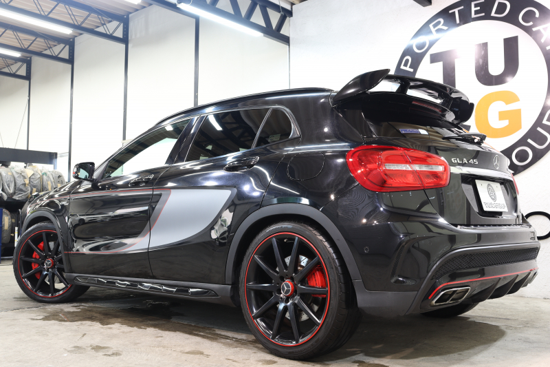 AMG GLA GLA45 4MATIC ｴﾃﾞｨｼｮﾝ1 ﾚｰﾀﾞｰｾｰﾌﾃｨPKG　300台限定車 黒本革 HDDﾅﾋﾞTV ﾊﾞｯｸｶﾒﾗ PTS ｷｾﾉﾝﾗｲﾄ 自動Rｹﾞｰﾄ AMG専用装備&ﾁｭｰﾆﾝｸﾞ 専用ｴｱﾛ&ﾃﾞｶｰﾙ 7AT　2年保証
