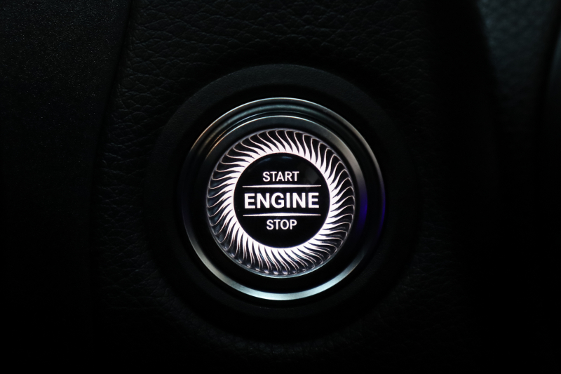メルセデスベンツ Cクラス C200ｽﾃｰｼｮﾝﾜｺﾞﾝ 4MATIC AVG AMGﾗｲﾝ ﾚｰﾀﾞｰｾｰﾌﾃｨPKG　BSG搭載 後期 ｷｰﾚｽｺﾞｰ 黒革 HDDﾅﾋﾞTV ｽﾏﾎ連携 ﾊﾞｯｸｶﾒﾗ PTS LEDﾗｲﾄ 自動Rｹﾞｰﾄ AMGｴｱﾛ&18AW ﾀﾞｲﾅﾐｯｸS ｴｱｻｽ 9AT　2年保証