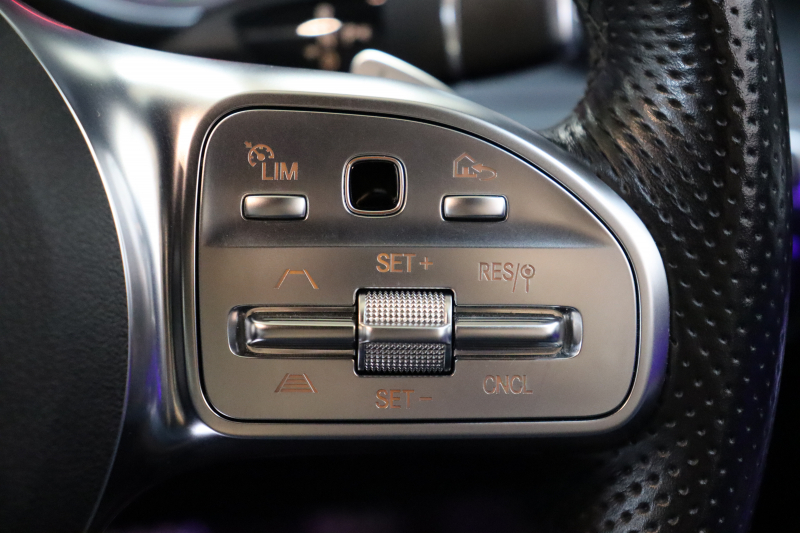メルセデスベンツ Cクラス C200ｽﾃｰｼｮﾝﾜｺﾞﾝ 4MATIC AVG AMGﾗｲﾝ ﾚｰﾀﾞｰｾｰﾌﾃｨPKG　BSG搭載 後期 ｷｰﾚｽｺﾞｰ 黒革 HDDﾅﾋﾞTV ｽﾏﾎ連携 ﾊﾞｯｸｶﾒﾗ PTS LEDﾗｲﾄ 自動Rｹﾞｰﾄ AMGｴｱﾛ&18AW ﾀﾞｲﾅﾐｯｸS ｴｱｻｽ 9AT　2年保証
