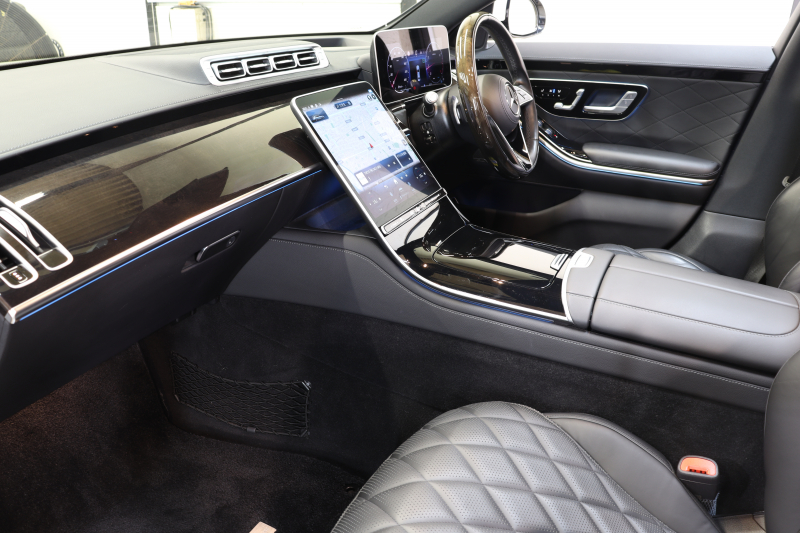 メルセデスベンツ Sクラス S500 4MATIC AMGﾗｲﾝ ﾚｻﾞｰｴｸｽｸﾙｰｼﾌﾞ&ﾍﾞｰｼｯｸ&ﾚｰﾀﾞｰｾｰﾌﾃｨPKG　ISG搭載 ｷｰﾚｽｺﾞｰ 黒本革 ﾍﾞﾝﾁﾚｰﾀｰ ﾊﾟﾉﾗﾏSR ﾍｯﾄﾞｱｯﾌﾟD MBUXﾅﾋﾞTV ｽﾏﾎ連携 ﾌﾞﾙﾒｽﾀｰ 360ｶﾒﾗ PTS LEDﾗｲﾄ ﾊﾝｽﾞﾌﾘｰA AMGｴｱﾛ&20AW ﾜｲﾔﾚｽ充電 9AT　2年保証