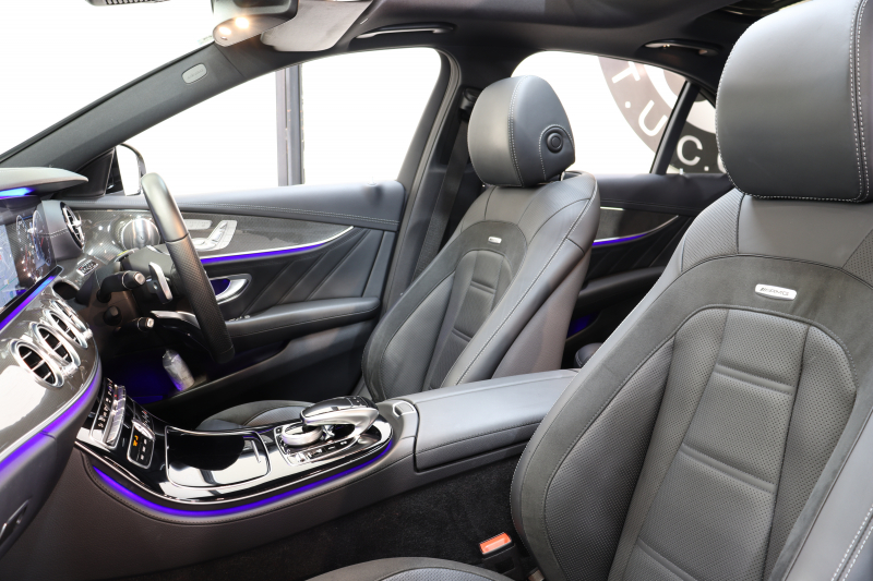 AMG Eクラス E43 4MATIC ｴｸｽｸﾙｰｼﾌﾞ&ﾚｰﾀﾞｰｾｰﾌﾃｨPKG　ｷｰﾚｽｺﾞｰ 黒本革 ﾍﾞﾝﾁﾚｰﾀｰ ﾊﾟﾉﾗﾏSR ﾍｯﾄﾞｱｯﾌﾟD HDDﾅﾋﾞTV ｽﾏﾎ連携 ﾌﾞﾙﾒｽﾀｰ 360ｶﾒﾗ PTS LEDﾗｲﾄ ﾊﾝｽﾞﾌﾘｰA AMG専用装備&ﾁｭｰﾆﾝｸﾞ 9AT　2年保証