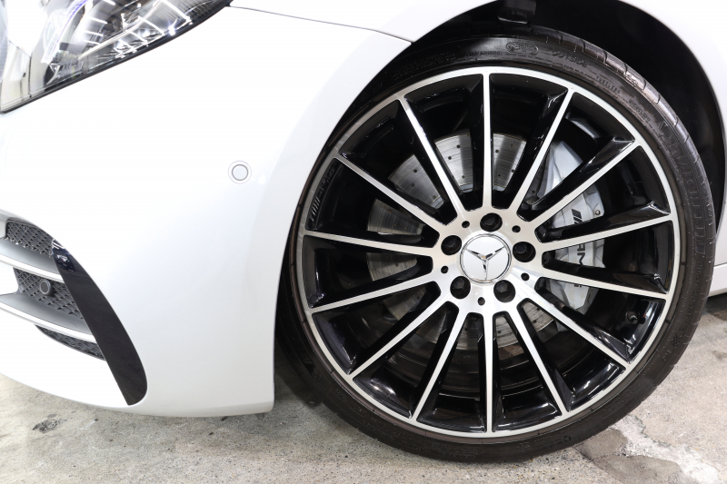 AMG Eクラス E43 4MATIC ｴｸｽｸﾙｰｼﾌﾞ&ﾚｰﾀﾞｰｾｰﾌﾃｨPKG　ｷｰﾚｽｺﾞｰ 黒本革 ﾍﾞﾝﾁﾚｰﾀｰ ﾊﾟﾉﾗﾏSR ﾍｯﾄﾞｱｯﾌﾟD HDDﾅﾋﾞTV ｽﾏﾎ連携 ﾌﾞﾙﾒｽﾀｰ 360ｶﾒﾗ PTS LEDﾗｲﾄ ﾊﾝｽﾞﾌﾘｰA AMG専用装備&ﾁｭｰﾆﾝｸﾞ 9AT　2年保証
