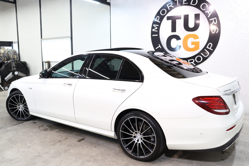 AMG Eクラス E43 4MATIC ﾚｰﾀﾞｰｾｰﾌﾃｨPKG　ｷｰﾚｽｺﾞｰ 黒本革 ﾊﾟﾉﾗﾏSR ﾍｯﾄﾞｱｯﾌﾟD HDDﾅﾋﾞTV ｽﾏﾎ連携 ﾌﾞﾙﾒｽﾀｰ 360ｶﾒﾗ PTS LEDﾗｲﾄ ﾊﾝｽﾞﾌﾘｰA AMG専用装備&ﾁｭｰﾆﾝｸﾞ ﾀﾞｲﾅﾐｯｸS 9AT　2年保証