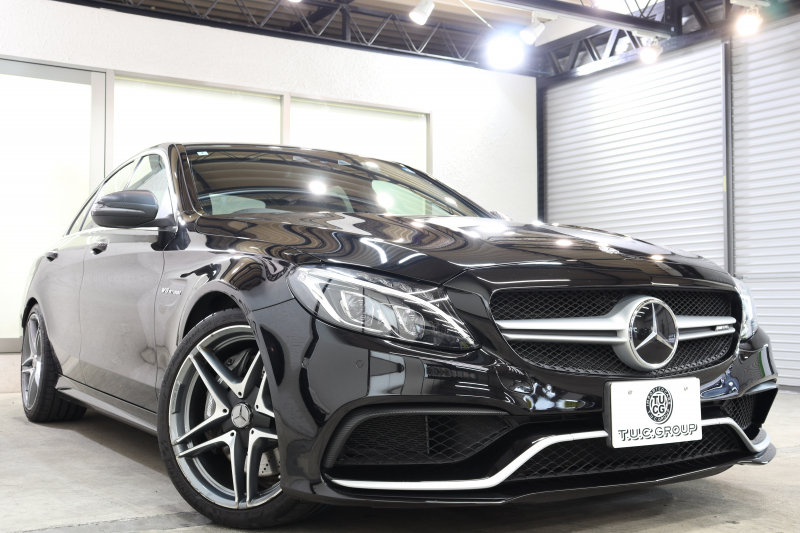 AMG Cクラス C63 ﾚｰﾀﾞｰｾｰﾌﾃｨPKG　ｷｰﾚｽｺﾞｰ 黒本革 ｼｰﾄﾋｰﾀｰ HDDﾅﾋﾞTV BT音楽 ﾊﾞｯｸｶﾒﾗ PTS LEDﾗｲﾄ 自動ﾄﾗﾝｸ AMG専用装備&ﾁｭｰﾆﾝｸﾞ 7AT　2年保証